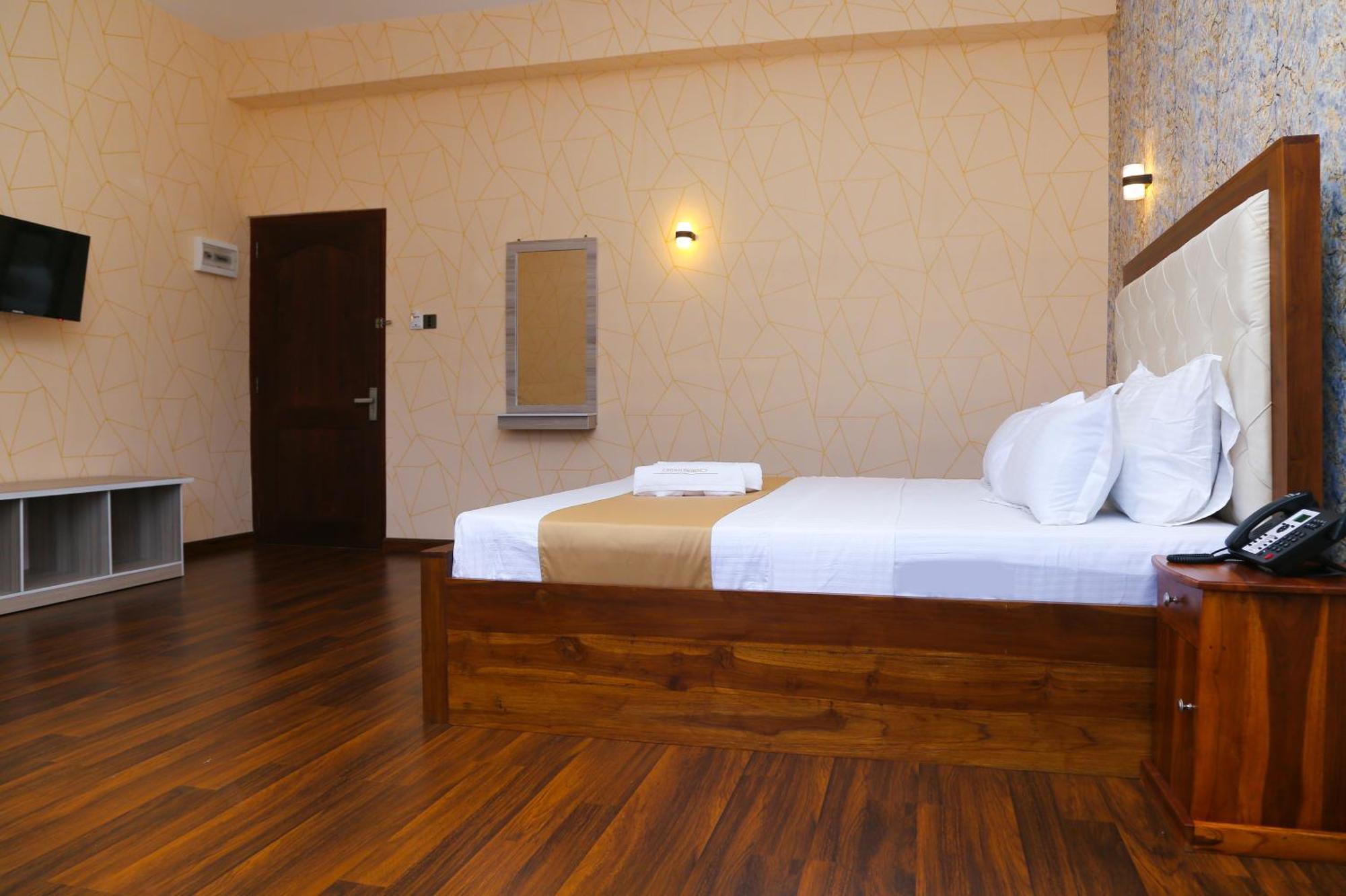 Hotel Crown Regency- Badulla Zewnętrze zdjęcie