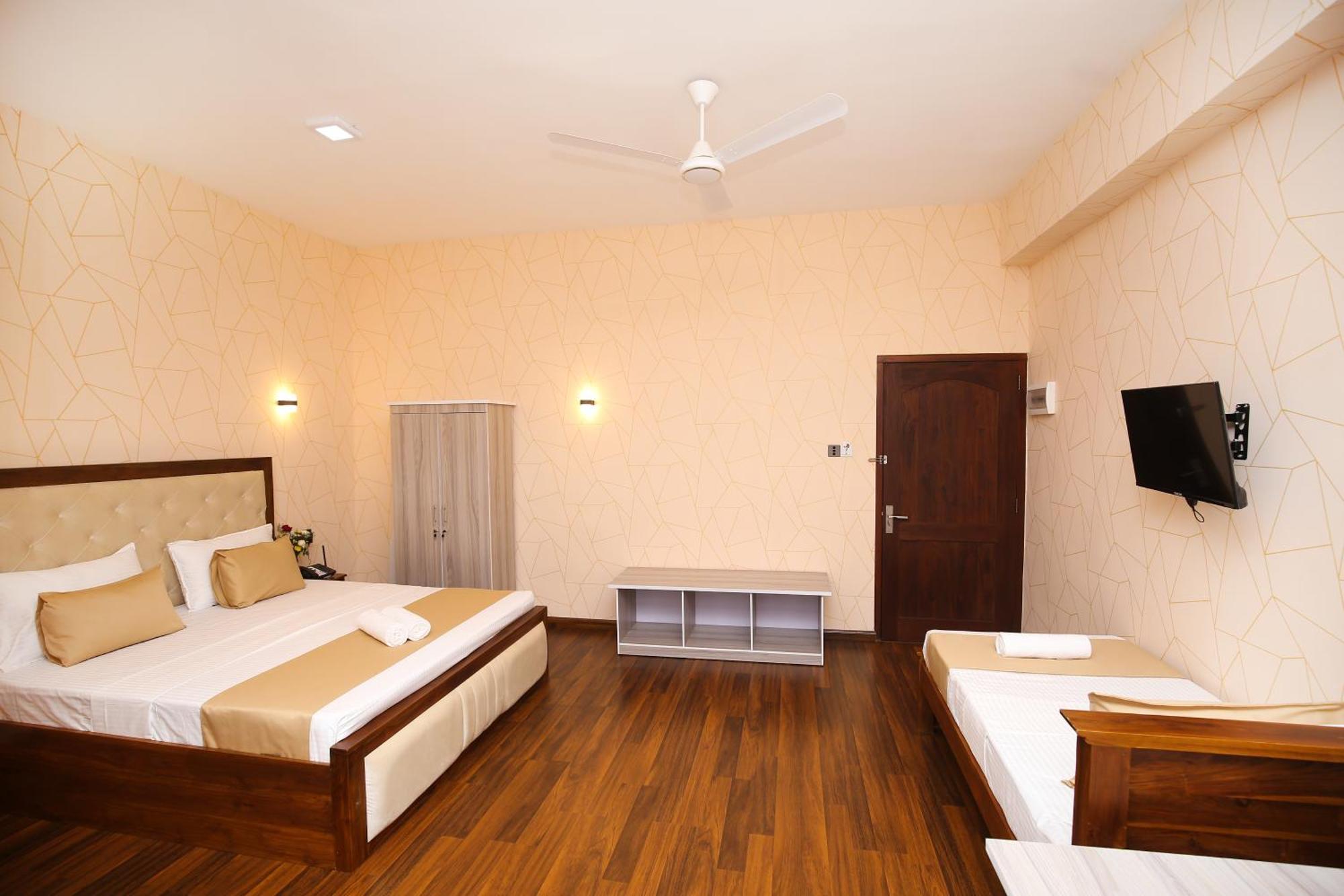 Hotel Crown Regency- Badulla Zewnętrze zdjęcie