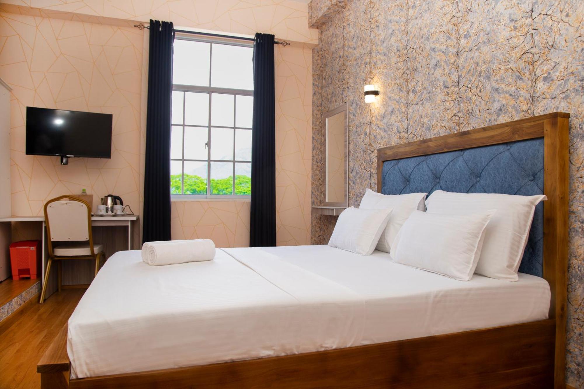 Hotel Crown Regency- Badulla Zewnętrze zdjęcie