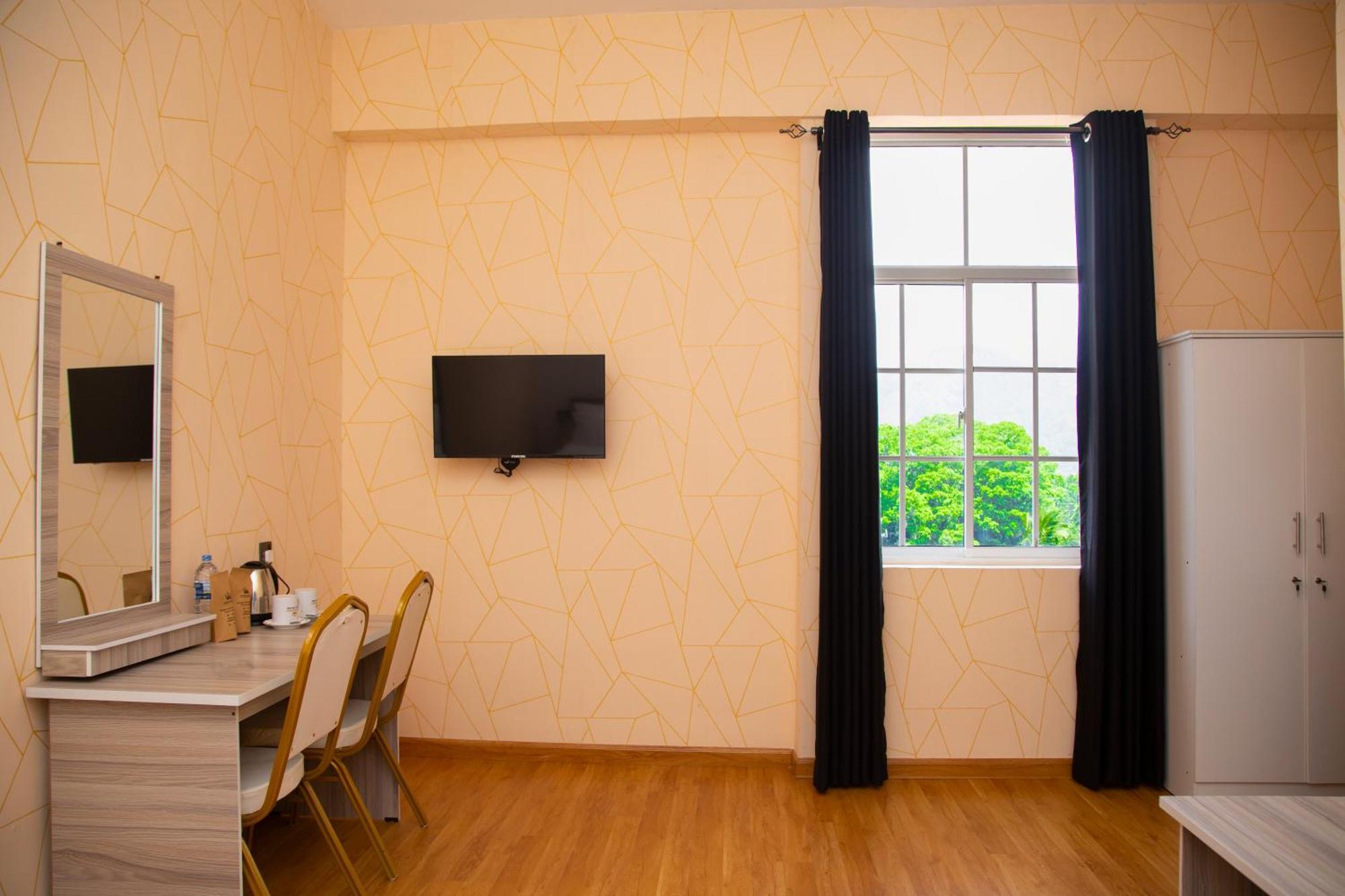 Hotel Crown Regency- Badulla Zewnętrze zdjęcie