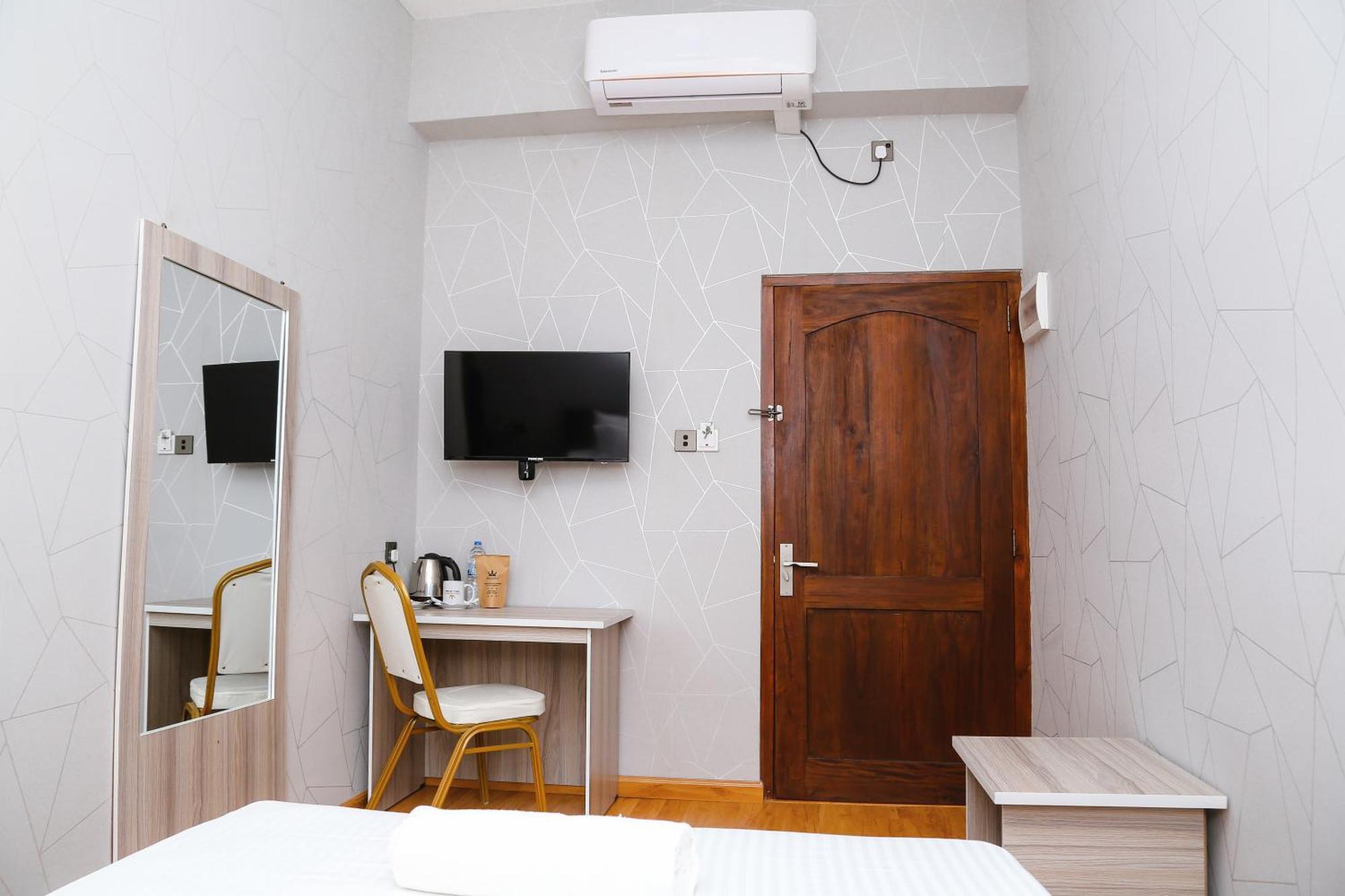Hotel Crown Regency- Badulla Zewnętrze zdjęcie