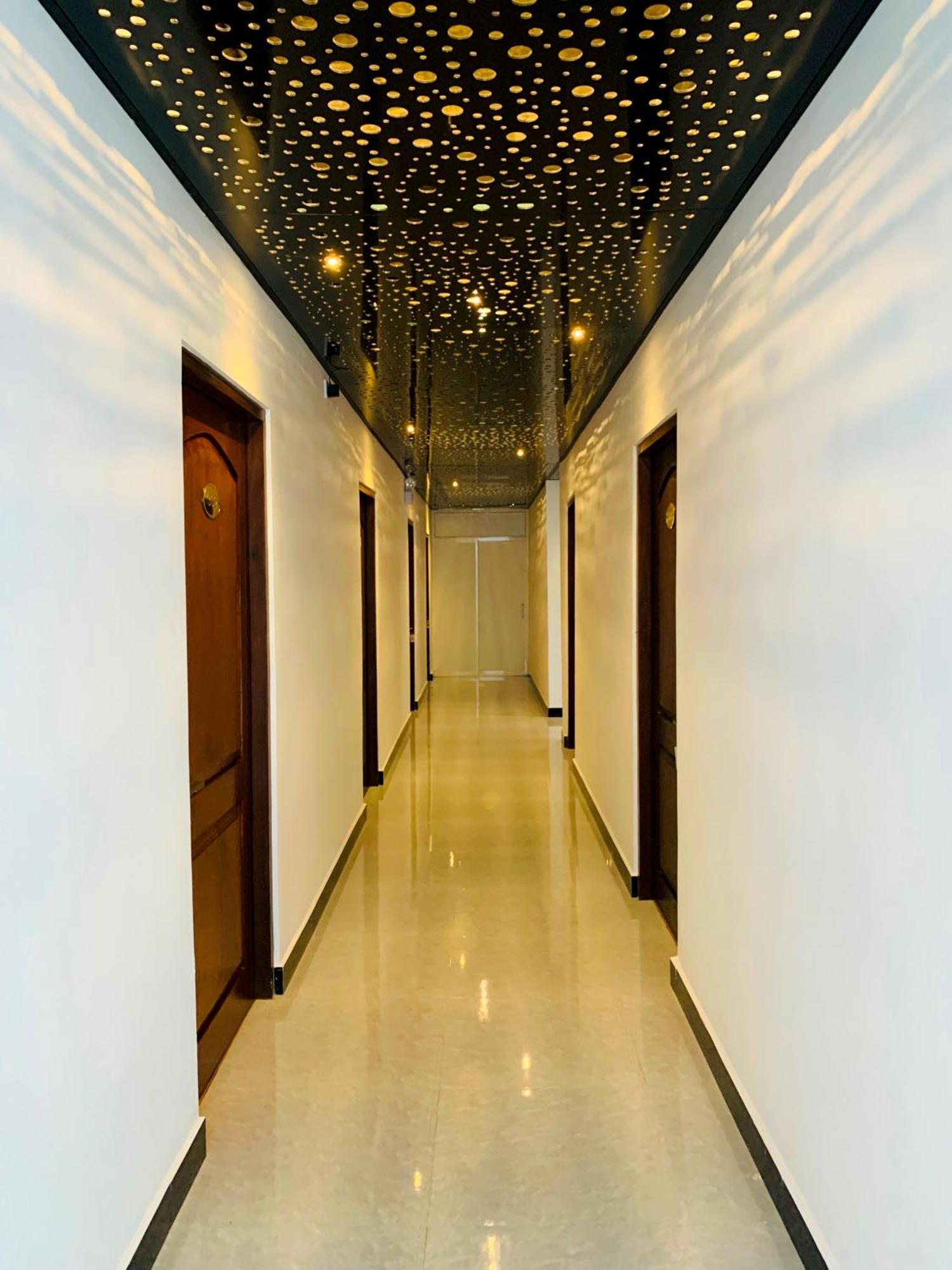 Hotel Crown Regency- Badulla Zewnętrze zdjęcie