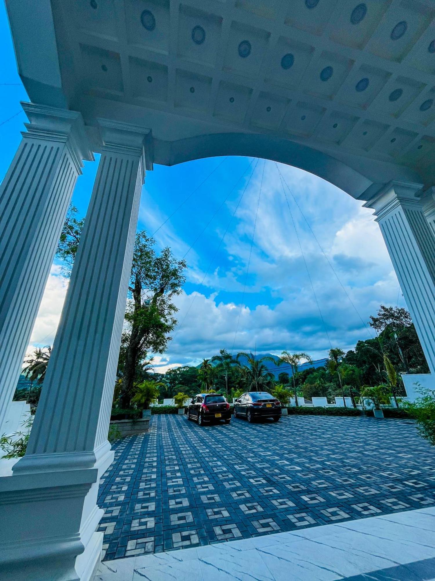 Hotel Crown Regency- Badulla Zewnętrze zdjęcie
